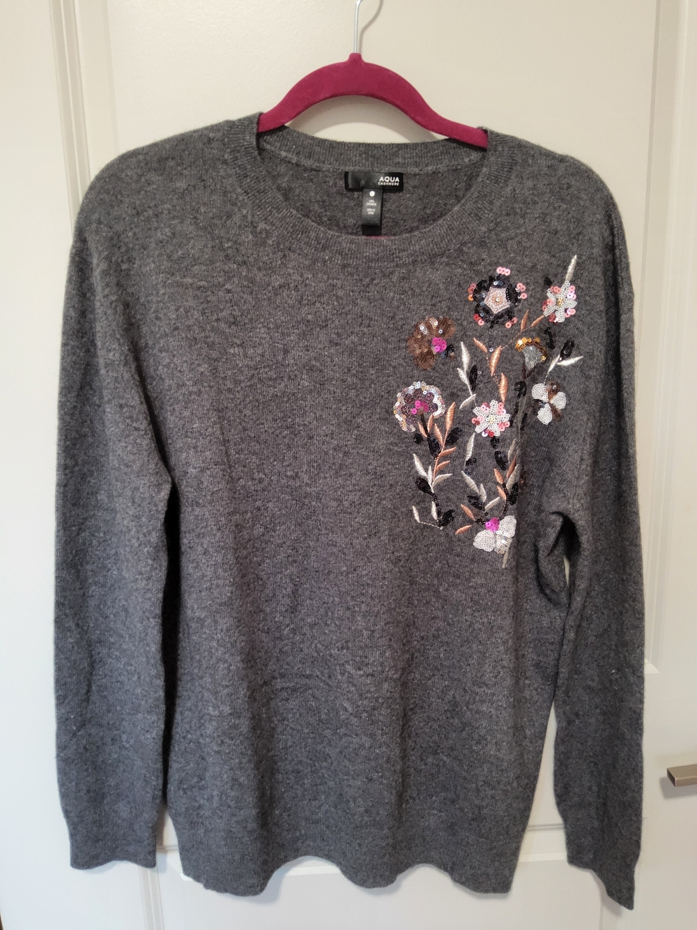 Aqua Cashmere sweater with embroidered sequin flower motif